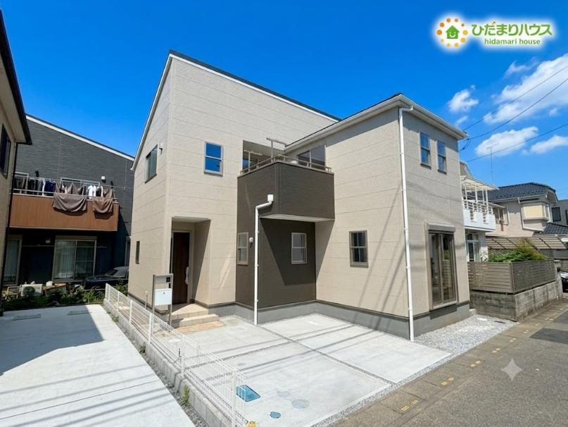 鴻巣市人形4丁目　　新築一戸建て　リーブルガーデン　01