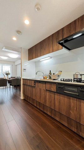 パークコート市谷仲之町のキッチン|お料理しやすいキッチンです