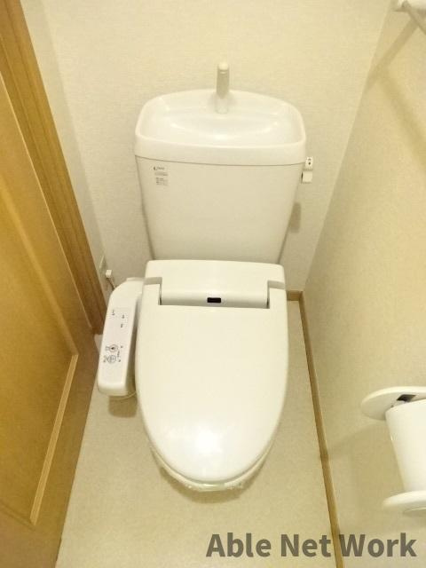 サンライト若松Ⅰのトイレ|暖房便座設置