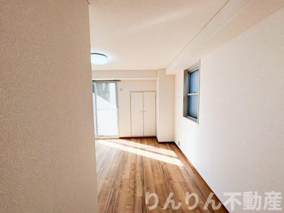 【洋室】 | レジデンス伊月 | 使い勝手のいい洋室です