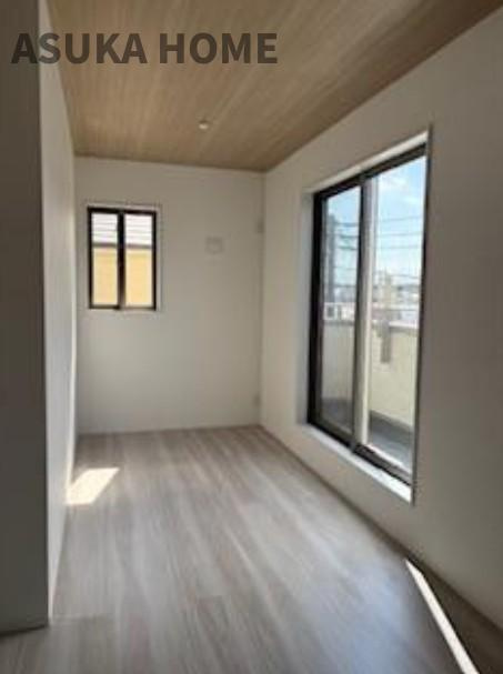 港南区東永谷3丁目戸建の洋室|家族一人ひとりの大切なプライベート空間の居室。家具の配置のご相談は是非お任せください♪