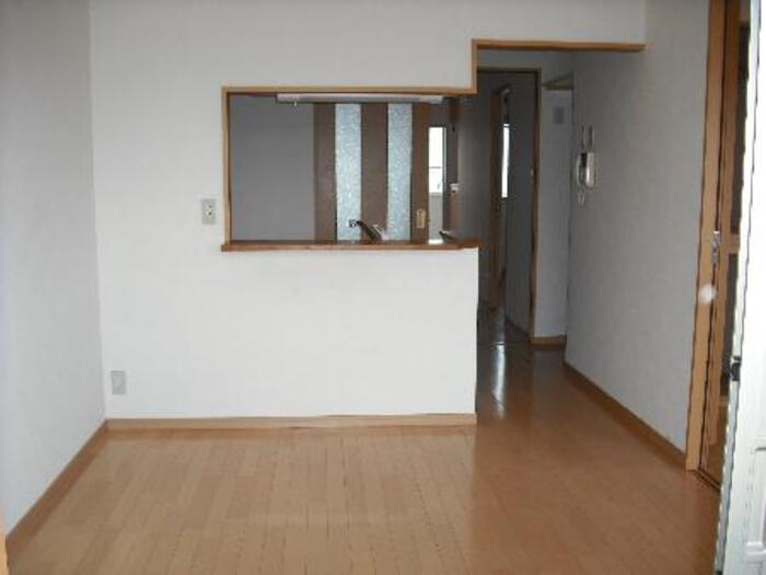 エスポワール杉井流の居間・リビング|エスポワール杉井流301 LDK2