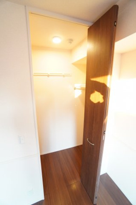 【収納】 | コーポスカイH | ※同物件・同タイプの写真です。