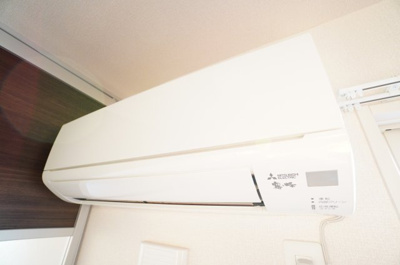 【設備】 | コーポスカイH | ※同物件・同タイプの写真です。エアコン2台完備！