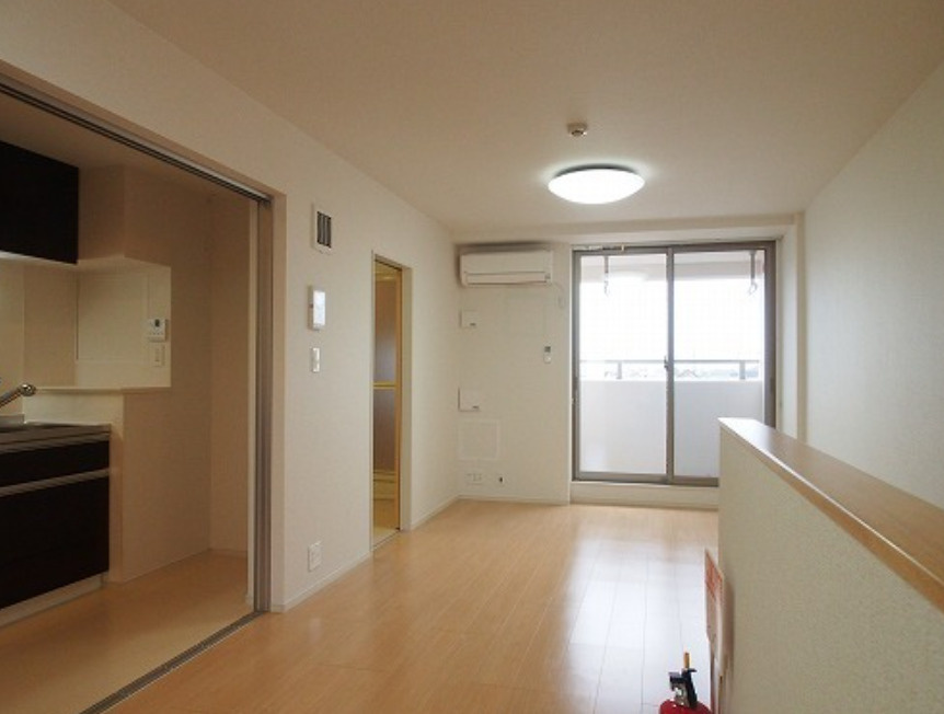 サンクネストⅠの居間・リビング