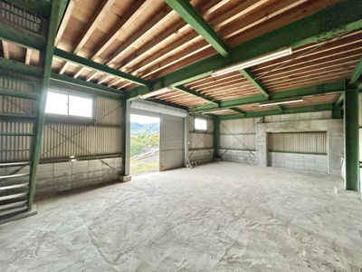 【その他共用部分】 | O様野上中倉庫