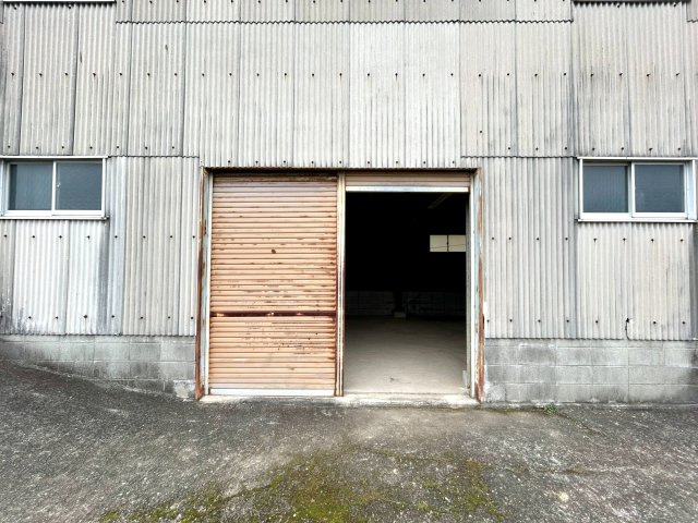 【庭】 | O様野上中倉庫