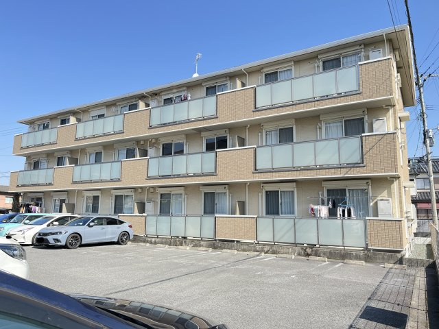 ライジングサン西宮 A棟の外観