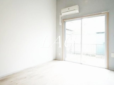 【居間・リビング】 | リッツ相模大野 | 洋室のお部屋です。