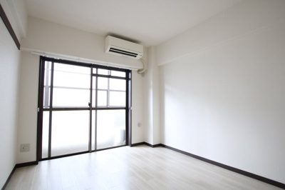 【洋室】 | 吉田ビル