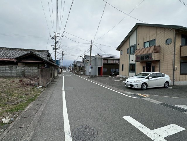店舗付中古戸建　不破郡垂井町宮代　平成13年築の周辺