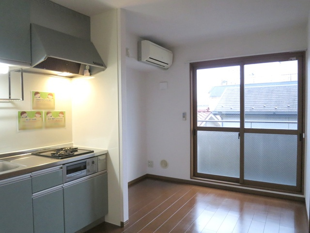 リブェールの寝室|使いやすい間取りのお部屋ですね♪
