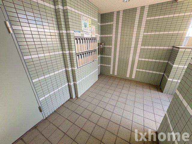 ライフ18のロビー|建物の内部です