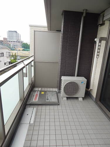 ＭＡＳＴ東櫛原　Ｂ棟のバルコニー|陽当たり良好なバルコニーです♪