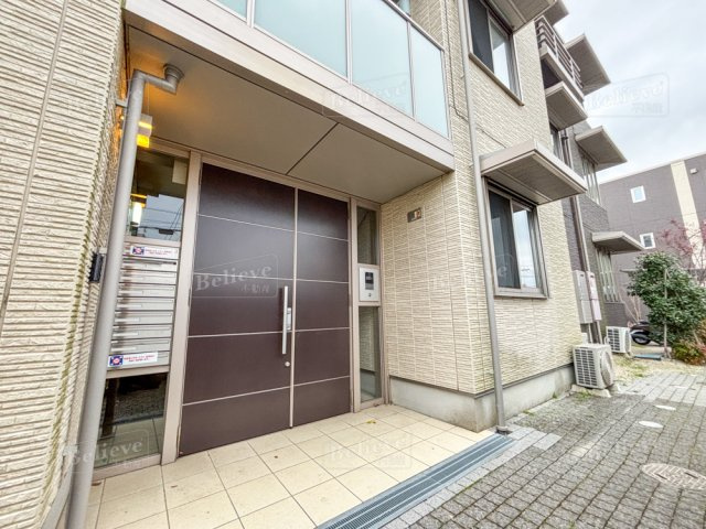 ＭＡＳＴ東櫛原　Ｂ棟のエントランス|オートロック付きのエントランスです☆