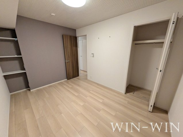 エアリー若松 Ⅲの洋室