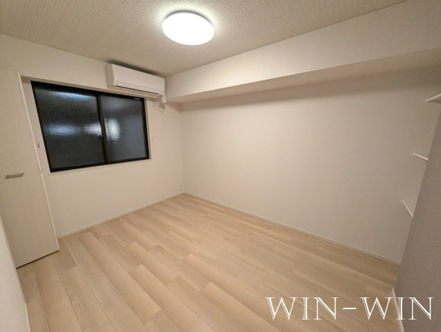エアリー若松 Ⅲの寝室