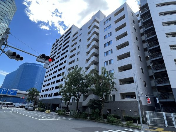 パークハウス渋谷山手の外観|「神泉」駅徒歩５分！平成１２年築の新耐震基準マンション、パークハウス渋谷山手は即日現地案内可能となっておりますので、お気軽にお問い合わせください！
