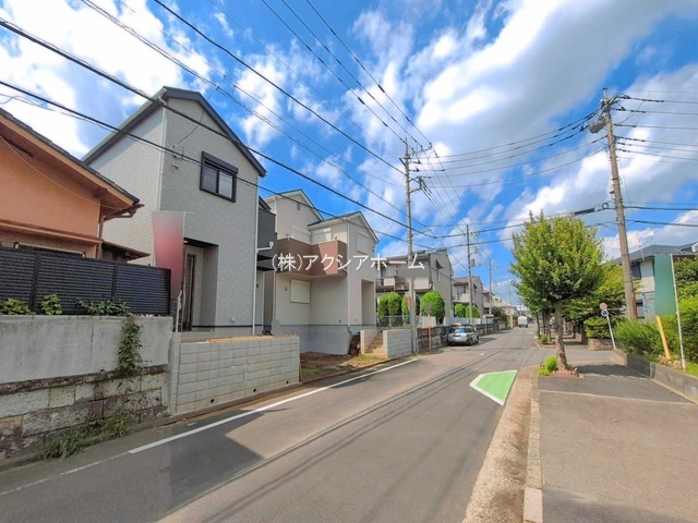所沢市中新井5丁目・全2棟　新築一戸建　2号棟の前面道路含む現地写真|現地写真（2026年7月16日撮影）