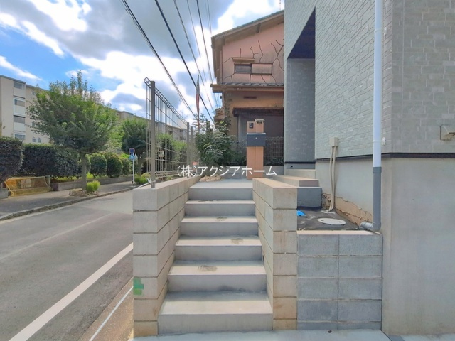 所沢市中新井5丁目・全2棟　新築一戸建　2号棟の外観|現地写真（2026年7月16日撮影）