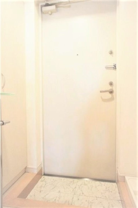 墨田区横川２丁目の賃貸マンションの玄関