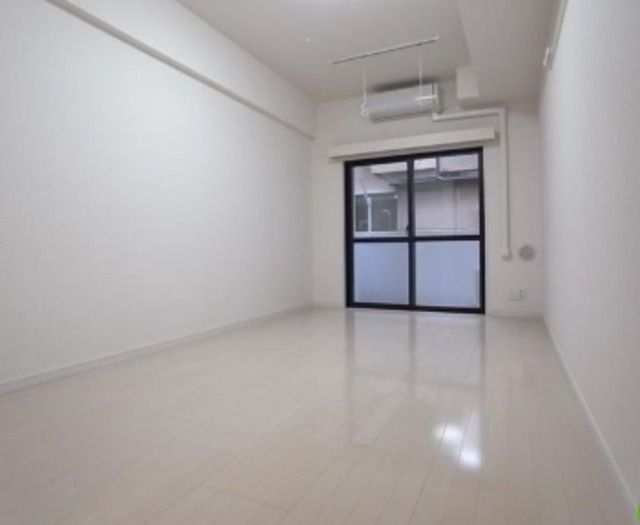 墨田区横川２丁目の賃貸マンションの居間・リビング