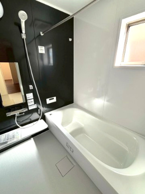 あきる野野辺　新築！小学校徒歩7分の浴室