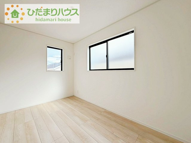【洋室】 | 我孫子市湖北台第24　新築戸建　6号棟 | お掃除しやすく、清潔感を保てるのでダニも発生しにくいフローリング♪