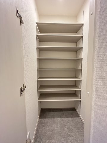 ファグタルの内装