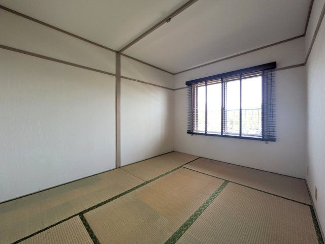 名谷18団地75号棟の和室