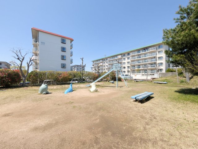名谷18団地75号棟のその他共用部分|敷地内公園