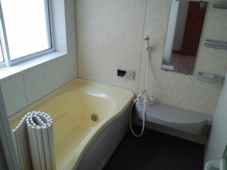 Wish Home西五所　弐番館の浴室