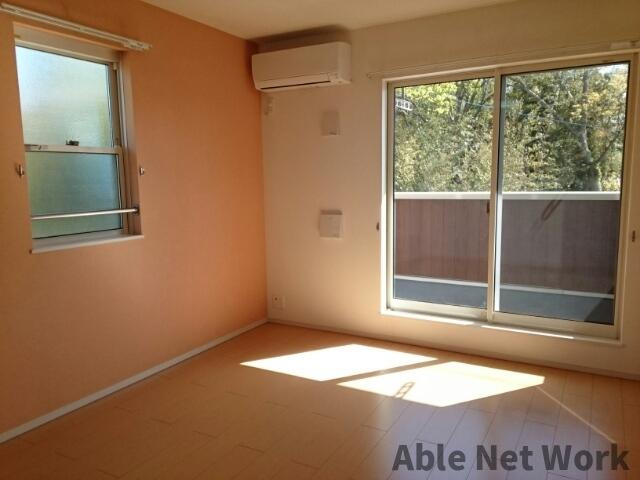 ゴールド　シュラインⅠの居間・リビング|11.3帖のLDK