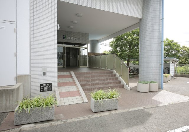 ピボットマンション池下のエントランス
