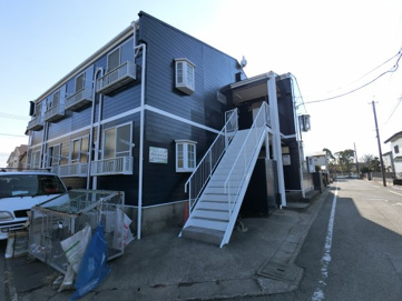 51イーストアパートメントの画像