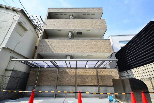 クラウド 昭和町の外観