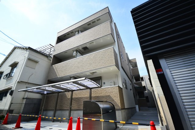 クラウド 昭和町の外観