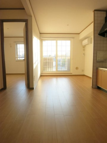 クレストール　イン　エクセルの居間・リビング