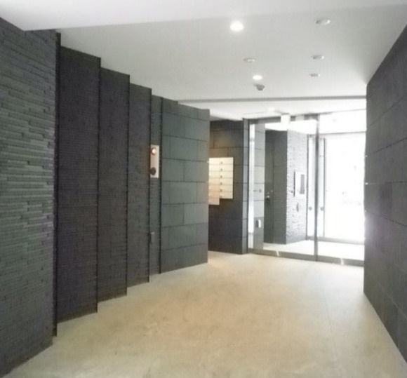 LUMIEC　UN　KAGURAZAKAのロビー