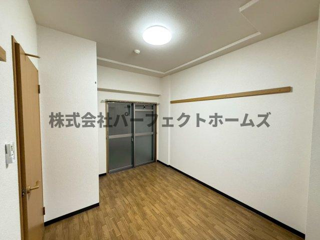 プレザント枚方の洋室|個人の部屋や寝室として使える洋室です