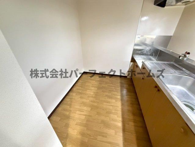 プレザント枚方のキッチン|コンパクトなキッチンで掃除もラクラク