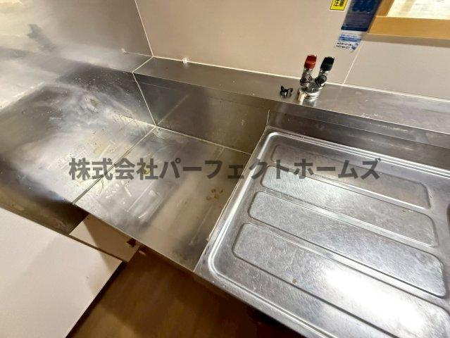 プレザント枚方のキッチン|キッチンでお料理をお楽しみください