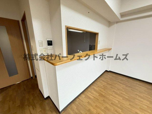 プレザント枚方のキッチン|カウンターキッチンです