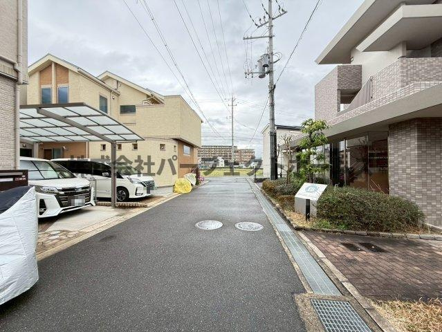 プレザント枚方の周辺