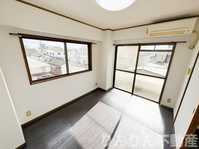 【居間・リビング】 | 仲之町ラバーズハウス | おしゃれな居間です