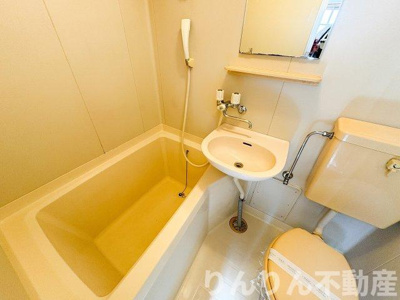 【浴室】 | 仲之町ラバーズハウス | 落ち着いた空間のお風呂です