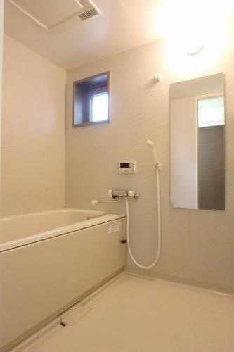 グランドソレーユの浴室|同建築会社施工物件