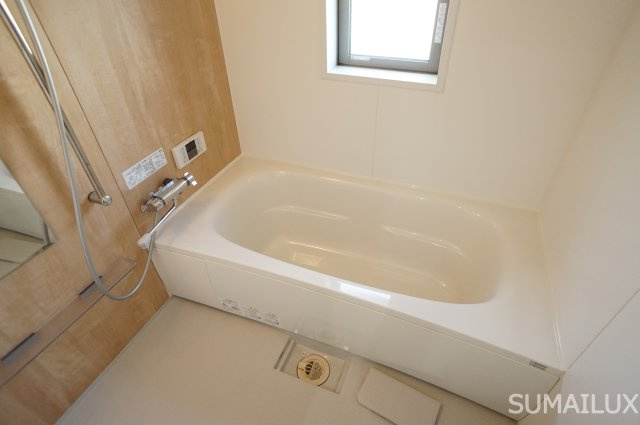 熊本市南区田井島３丁目の賃貸マンションの浴室