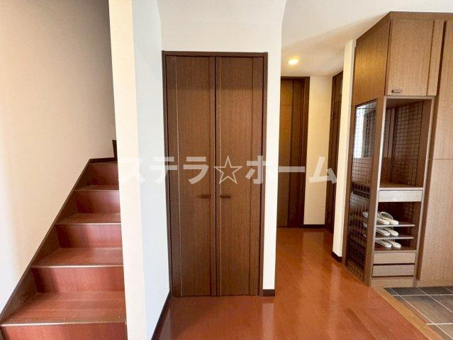 夕日丘2 中古戸建の収納|専用の収納スペースです