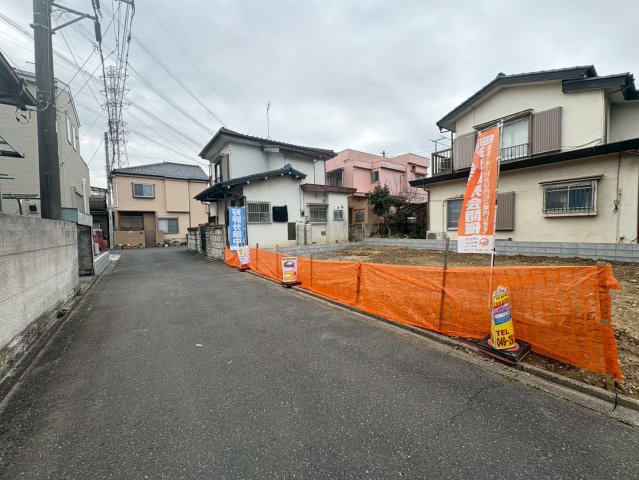 川越市小室　新築分譲　JR川越線『西川越駅』徒歩7分　【泉小学区】の前面道路含む現地写真